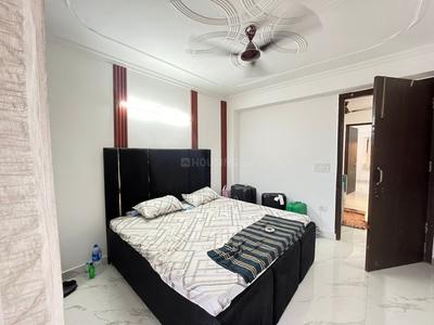 Bedroom Image of 520 Sq.ft 1 BHK Builder Floor for rent in Saket New Delhi for Rs. 12220