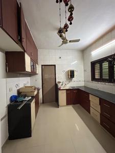 Kitchen Image of 1850 Sq.ft 3 BHK Villa for rent in Rutu Villa, New Alkapuri Vadodara for Rs. 25000