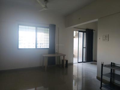 Living Room Image of 1000 Sq.ft 2 BHK Apartment / Flat for rent in Magarpatta Iris, Magarpatta City Pune for Rs. 34000