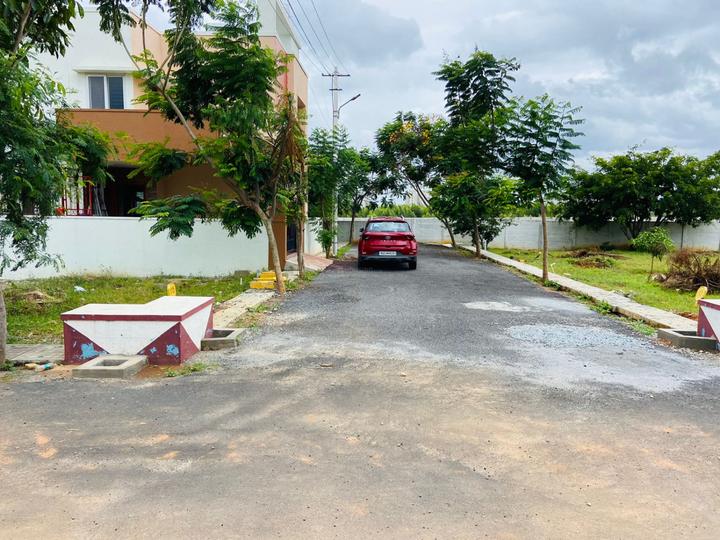 1200 Sqft Residential Plot for sale in Sizzle East Coast Budigere
