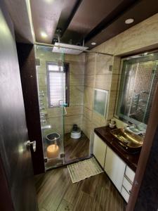 Bathroom Image of 2200 Sq.ft 4 BHK Apartment / Flat for sale in Veena Sky Heights, Borivali West Mumbai for Rs. 65000000