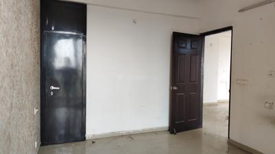 Bedroom Image of 766 Sq.ft 2 BHK Apartment / Flat for sale in Prateek Grand City, Siddharth Vihar Ghaziabad for Rs. 8375000