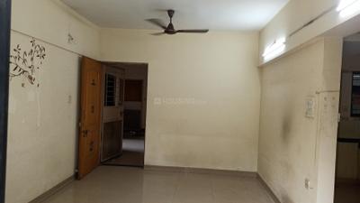 Living Room Image of 950 Sq.ft 2 BHK Apartment / Flat for rent in Magarpatta Iris, Magarpatta City Pune for Rs. 34000
