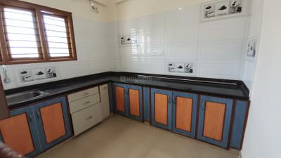 Kitchen Image of 950 Sq.ft 2 BHK Builder Floor for rent in Mahadevapura Bengaluru for Rs. 43999