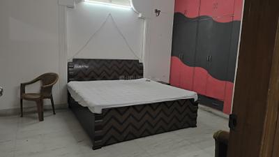 Bedroom Image of 2000 Sq.ft 3 BHK Builder Floor for rent in Sector 41 Noida for Rs. 43000