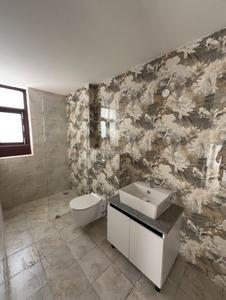 Bathroom Image of 2350 Sq.ft 4 BHK Apartment / Flat for sale in Beverly Golf Avenue, Sector 65 Mohali for Rs. 47500000
