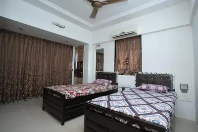 Bedroom Image of Accommodation  in Dadar West, Mumbai