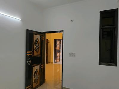 Bedroom Image of 750 Sq.ft 2 BHK Builder Floor for sale in DLF Ankur Vihar Ghaziabad for Rs. 2260084