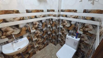 Bathroom Image of 415 Sq.ft 1 BHK Builder Floor for sale in Palam New Delhi for Rs. 2950000