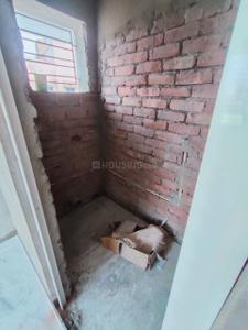 Balcony Image of 750 Sq.ft 2 BHK Apartment / Flat for sale in Purba Putiary Kolkata for Rs. 3150000