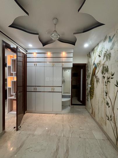 Bhagwati Garden, Dwarka Mor Bedroom 1