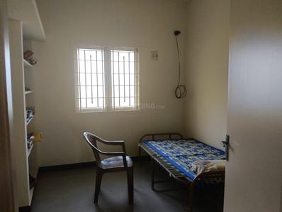 Bedroom Image of 1200 Sq.ft 2 BHK Builder Floor for rent in Narasothipatti Salem for Rs. 25000