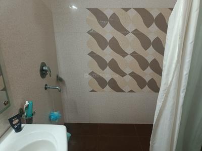 Bathroom Image of 2000 Sq.ft 2 BHK Independent House for rent in Sector 31 Faridabad for Rs. 35000