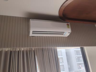 Bedroom Image of 2254 Sq.ft 3 BHK Apartment / Flat for sale in Shreeji Avaniprasth, Uvarsad Gandhinagar for Rs. 15000000