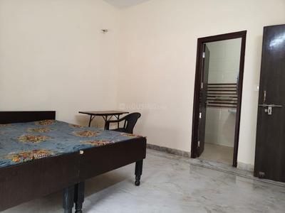 Bedroom Image of 1850 Sq.ft 3 BHK Apartment / Flat for sale in Arun Vihar, Sector 37 Noida for Rs. 25000000