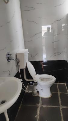 Bathroom Image of 500 Sq.ft 1 BHK Independent House for rent in Teachers Colony Bengaluru for Rs. 26200
