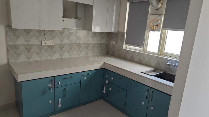 GLS Avenue 51 Main Image 1