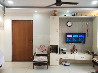 2 BHK Flat