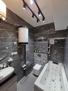 Image of 1400 Sq.ft 3 BHK Apartment / Flat for sale in Patparganj, New Delhi for Rs. 31500000
