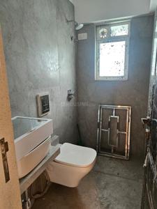 Bathroom Image of 750 Sq.ft 2 BHK Apartment / Flat for sale in Grace Palacio, Khar West Mumbai for Rs. 35000000