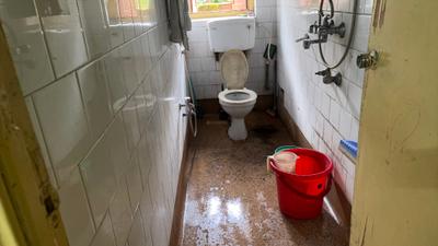 Image of 3000 Sq.ft 9 BHK Independent House for sale in Paikpara, Kolkata for Rs. 18000000
