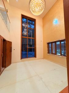 Balcony Image of 2500 Sq.ft 4 BHK Independent House for sale in Aluva Kochi for Rs. 13000000