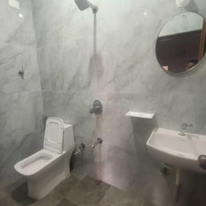 Image of 2200 Sq.ft 3 BHK Apartment / Flat for rent in JP Nagar, Bengaluru for Rs. 125000