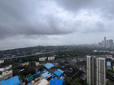 Balcony Image of 1100 Sq.ft 2 BHK Apartment / Flat for rent in Peninsula Celestia Spaces, Parel Mumbai for Rs. 145000