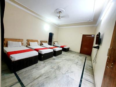Hall Image of Her Stay in Sector 44, Gurgaon