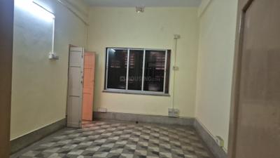 Bedroom Image of 900 Sq.ft 2 BHK Apartment / Flat for sale in Lake Gardens Kolkata for Rs. 5800000