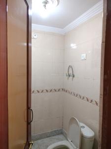 Common Bathroom Two Image of 2000 Sq.ft 4 BHK Apartment / Flat for sale in Sector 11 Dwarka New Delhi for Rs. 28800000