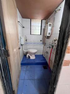 Bathroom Image of Keys on rent in Malad West, Mumbai
