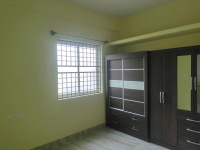 Bedroom Image of 1250 Sq.ft 2 BHK Apartment / Flat for rent in Akshay, Mahadevapura Bengaluru for Rs. 33000