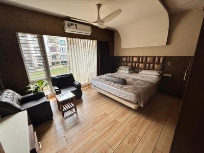Bedroom Image of 2200 Sq.ft 3 BHK Apartment / Flat for rent in Matigara Siliguri for Rs. 50000