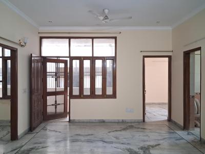 Living Room Image of 1200 Sq.ft 2 BHK Independent House for rent in Sector 47 Noida for Rs. 24500
