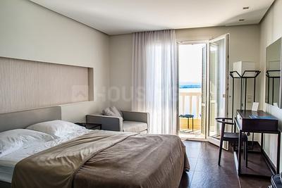 Bedroom Image of 7500 Sq.ft 9 BHK Apartment / Flat for sale in Juhu Mumbai for Rs. 380000000
