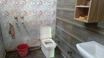 Image of 1400 Sq.ft 3 BHK Builder Floor for rent in Dwarka Mor, New Delhi for Rs. 35000