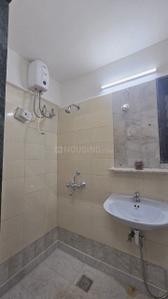 Bathroom Image of 560 Sq.ft 1 BHK Penthouse for rent in Thane West Thane for Rs. 26000
