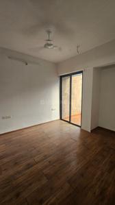 Bedroom Image of 1405 Sq.ft 3 BHK Apartment / Flat for sale in Lodha Lakeshore Greens, Palava Phase 2 Thane for Rs. 6800000