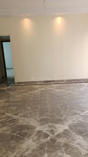 stand alone building Main Image 1