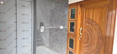 Bathroom Image of 1100 Sq.ft 2 BHK Independent House for rent in Kattigenahalli Bengaluru for Rs. 25000