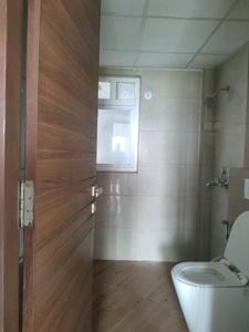 Common Bathroom Image of 1095 Sq.ft 2 BHK Apartment / Flat for rent in ACE Parkway, Sector 150 Noida for Rs. 32000