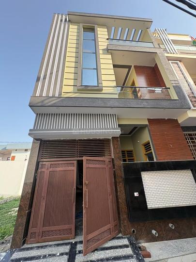 Gandhi Nagar Main Image 1
