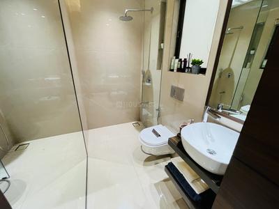Bathroom Image of 980 Sq.ft 2 BHK Apartment / Flat for sale in Sunteck One World, Naigaon East Naigaon for Rs. 5086000