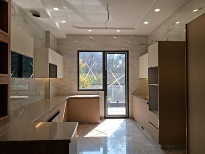 Kitchen Image of 2700 Sq.ft 4 BHK Builder Floor for sale in Paschim Vihar New Delhi for Rs. 50000000
