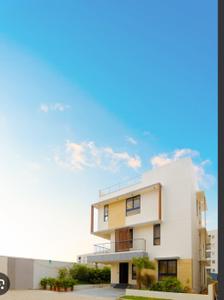Image of 3500 Sq.ft 4 BHK Villa for sale in Indis Myra Villas, Kompally, Hyderabad for Rs. 34000000
