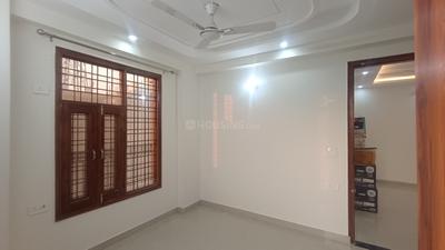 Bedroom Image of 1400 Sq.ft 3 BHK Apartment / Flat for sale in Model Economic Industrial Colony, Sector 18 Gurgaon for Rs. 13000000