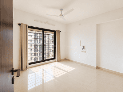 Bedroom Image of 799 Sq.ft 2 BHK Apartment / Flat for rent in Kanakia Zen World, Kanjurmarg East Mumbai for Rs. 72000