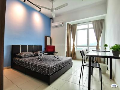 Bedroom Image of 2150 Sq.ft 4 BHK Apartment / Flat for sale in Bandra West Mumbai for Rs. 105000000