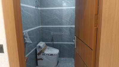 Image of 950 Sq.ft 2 BHK Apartment / Flat for sale in Sector 110, Noida for Rs. 3000000